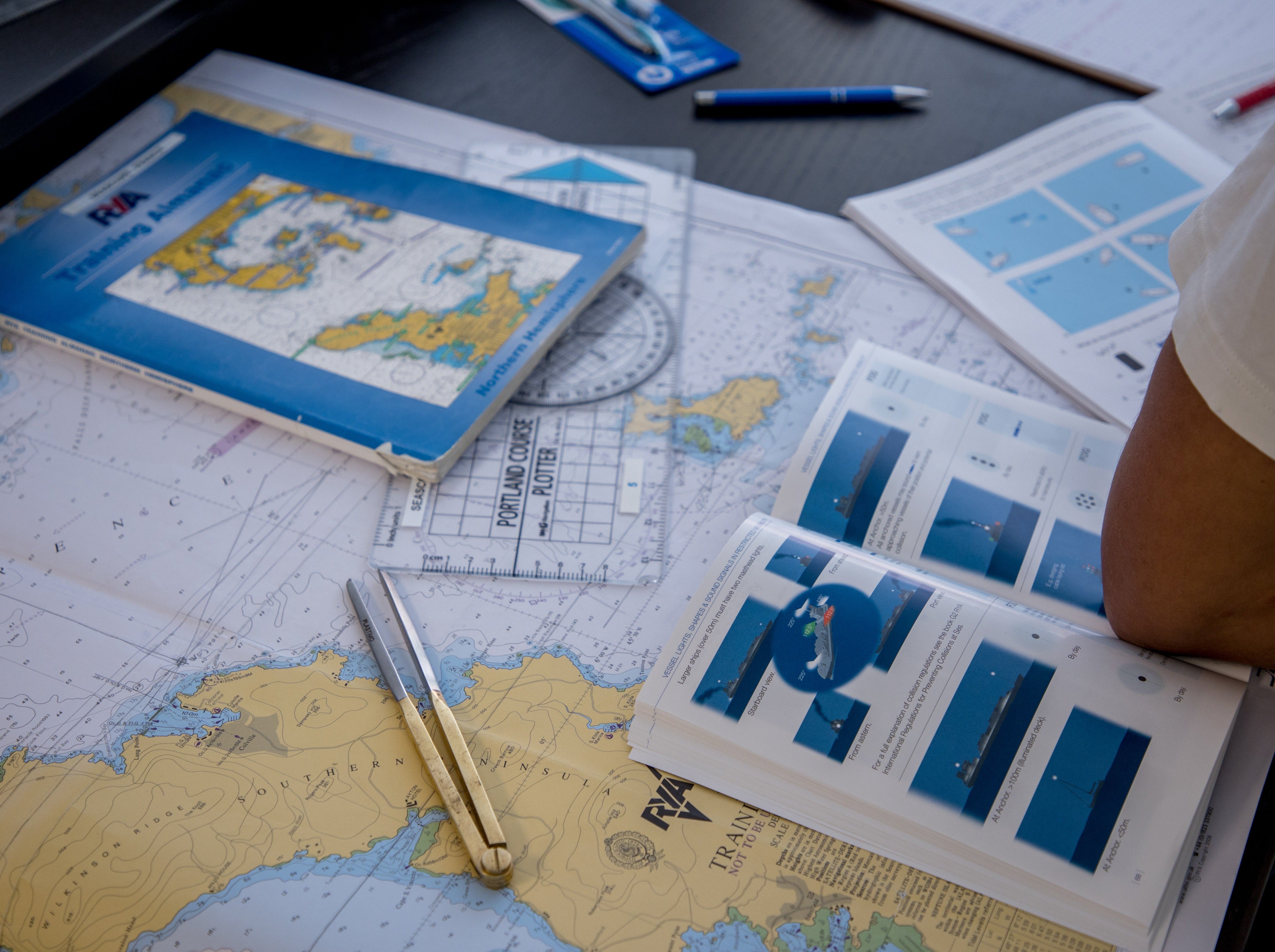 RYA Essential Navigation and Seamanship Online