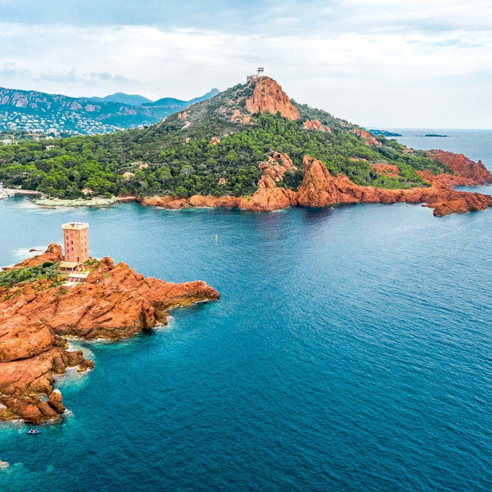 Renting a Boat on the French Riviera: Everything You Need to Know