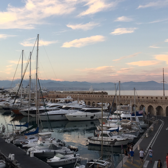 Why 2025 is the Perfect Year to Start Your Yachting Career