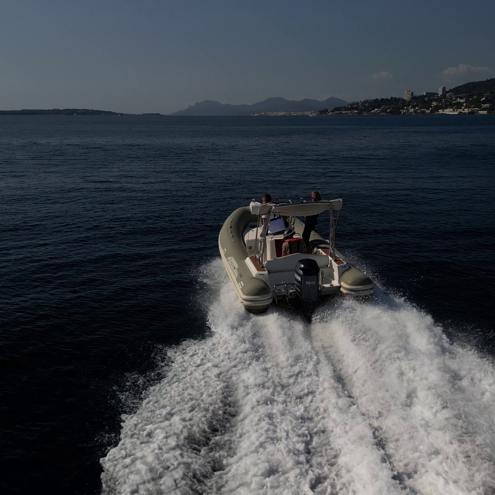 Boat driving course in Antibes